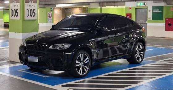 BMW X6 4.4 M SPORT 4X4 COUPÉ V8 32V BI-TURBO GASOLINA 4P AUTOMÁTICO BMW X6 4.4 M SPORT 4X4 COUPÉ V8 32V BI-TURBO GASOLINA 4P AUTOMÁTICO